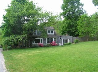 18 Lake St, Setauket, NY 11733