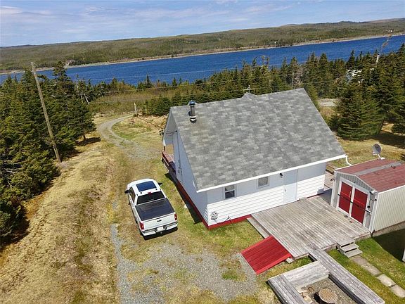 5th image of 81 Southside Road