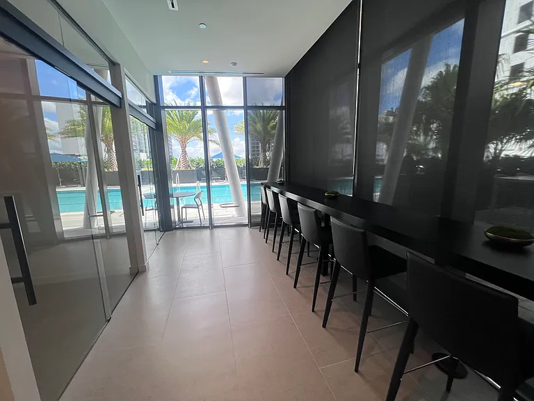 1100 N Miami Ave #C — Photo 23