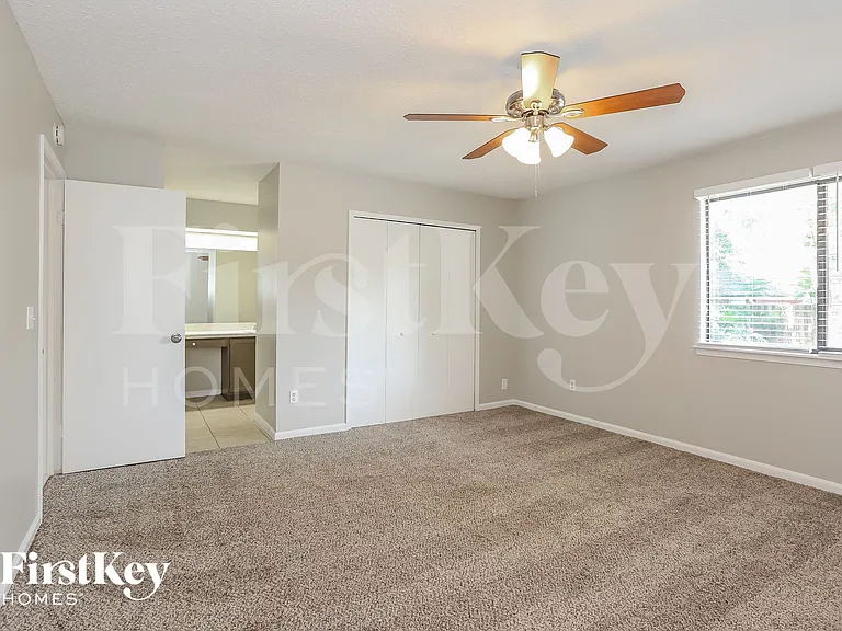 1645 E Ponderosa Pine Dr — Photo 9