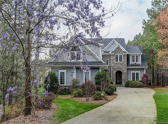 2nd image of 4876 River Hills Dr