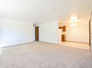 1400-1446 8th St NW #17538687, Minot, ND 58703