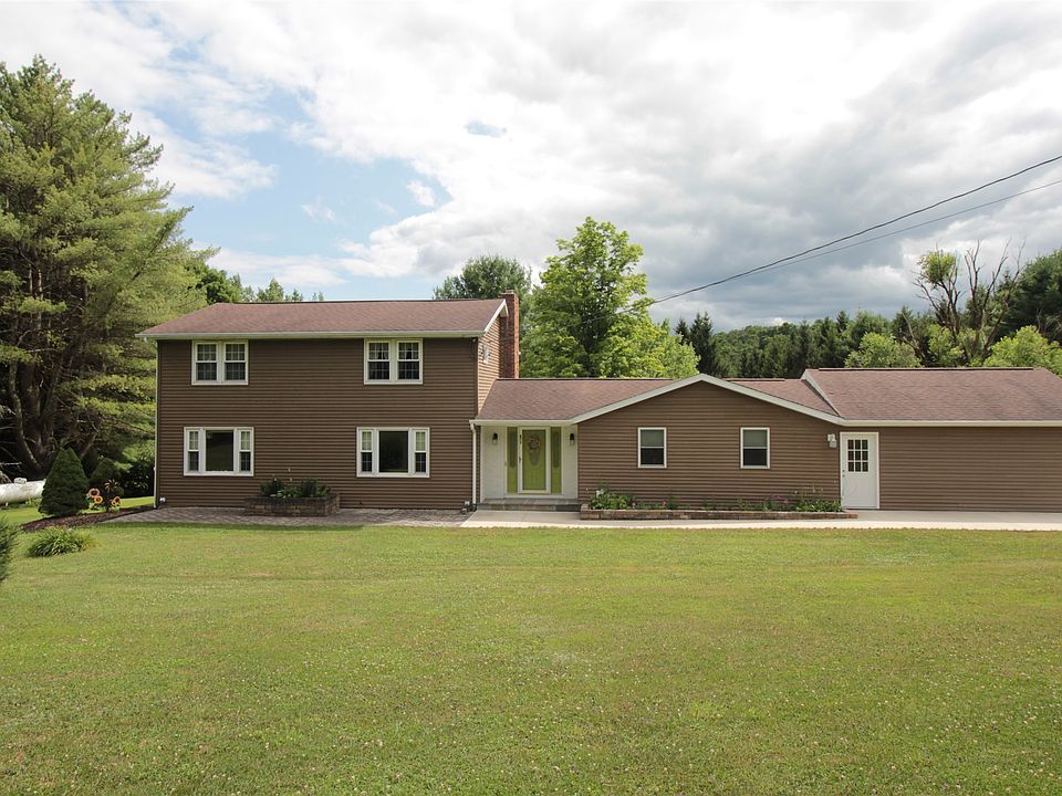 1st image of 873 Dunham Hill Rd