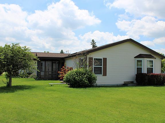 2nd image of 1307 Ascot Ct
