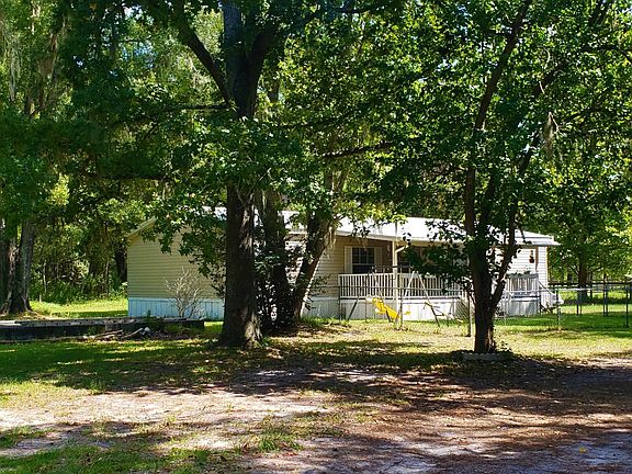 4th image of 22333 NW 53rd Ave