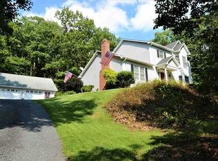 373 Crystal Ridge Rd, Waynesboro, VA 22980