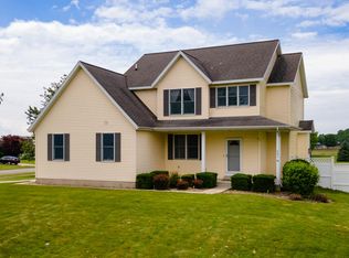 5610 Pioneer Ave, Saint Joseph, MI 49085