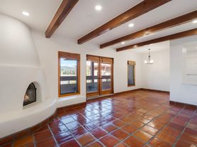 442 Greg Ave, Santa Fe, NM