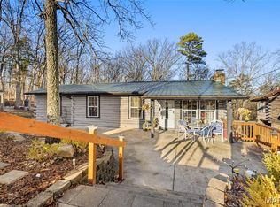 13235 Lakeview Dr, Sainte Genevieve, MO 63670