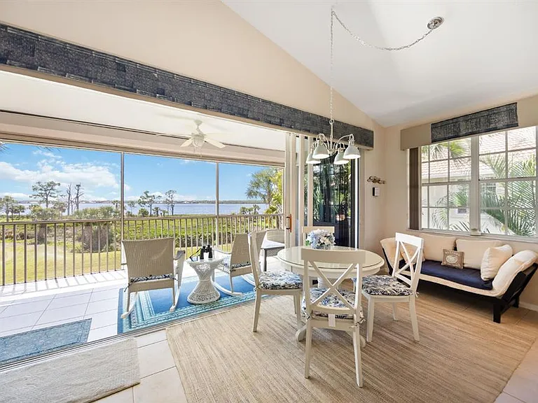 4604 Club Dr #B202 — Photo 8
