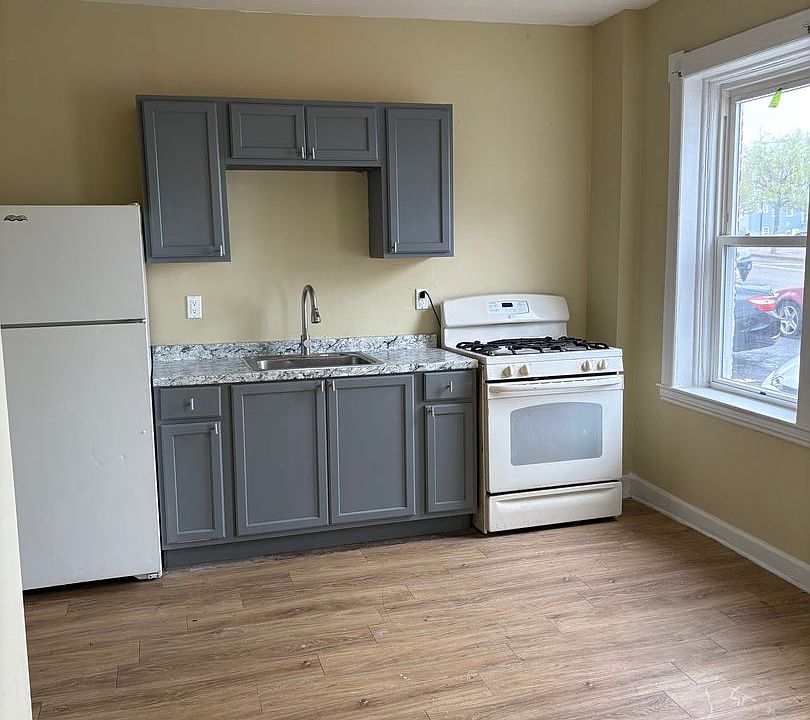 1st image of 25-27 Tilley St #25A