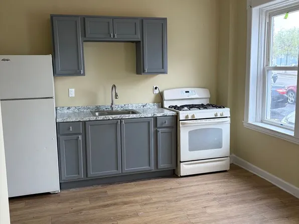 25-27 Tilley Street New London, 25-27 Tilley St #25A, New London, CT 06320