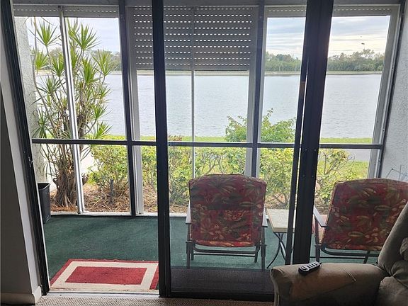 4th image of 4661 Lakeside Club Blvd APT 6-F1