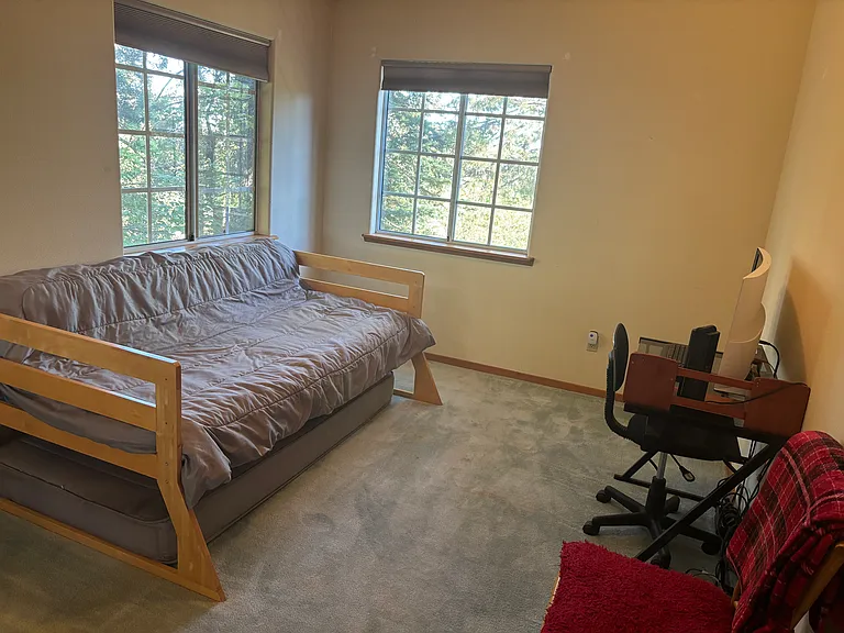 1102 Jungfrau Dr — Photo 14