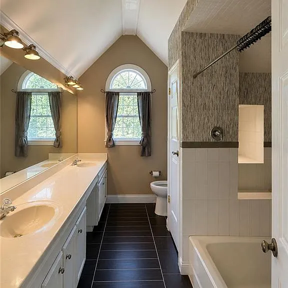 4225 Friar Tuck Ln — Photo 13