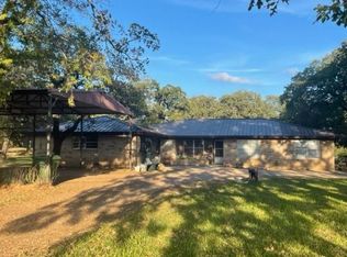 600 Dogwood St, Springtown, TX 76082