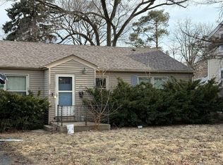 (Undisclosed Address), Des Plaines, IL 60016