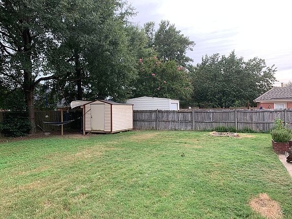 2nd image of 7928 Copperfield Dr