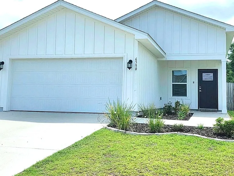6550 Paso Fino Dr — Photo 1