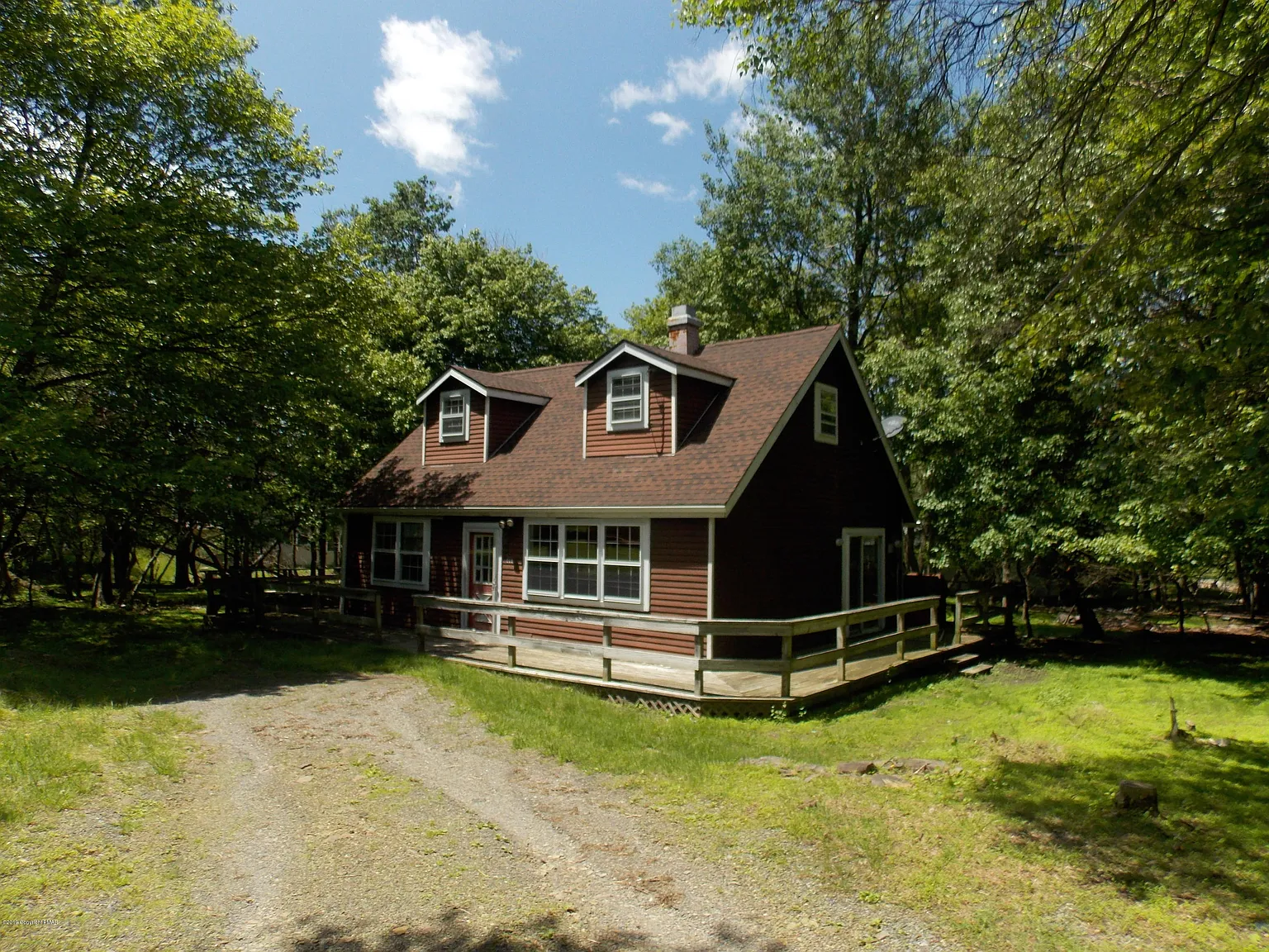 116 Red Bud Ct photo 1