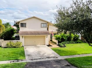 8760 SW 57th St, Cooper City, FL 33328