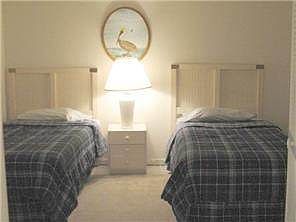 5th image of 25730 Hickory Blvd APT 232C