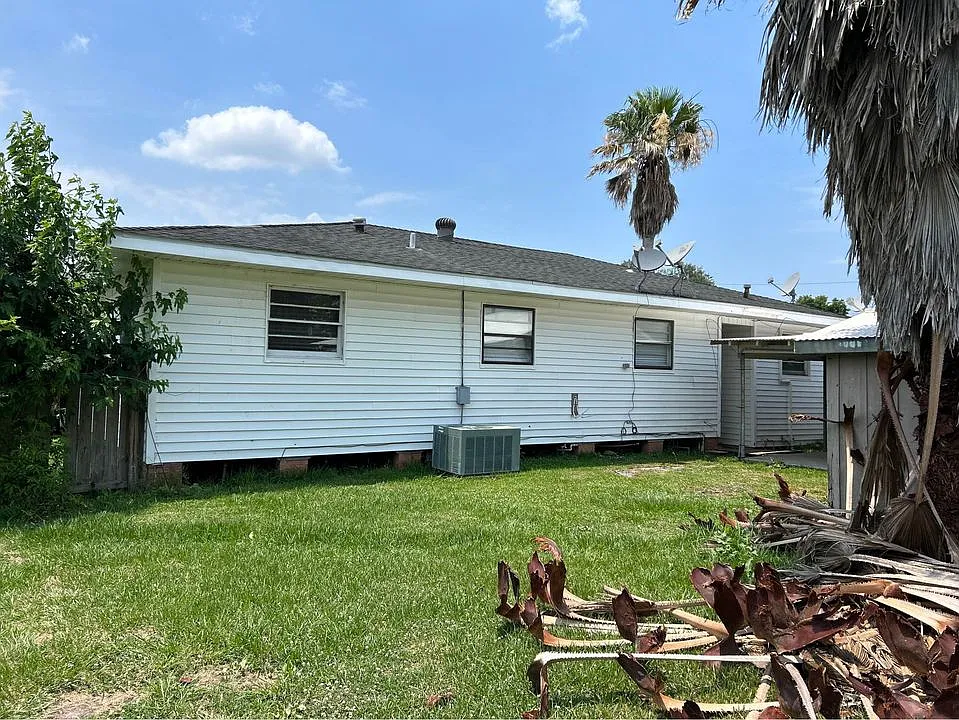 422 Ann Drive - 1 — Photo 2