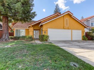 3042 Black Eagle Dr, Antelope, CA