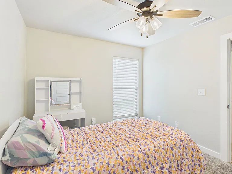 7603 John Thomas — Photo 14