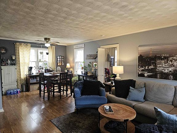 4th image of 1254 Marcia Rd