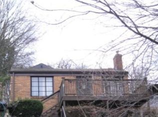 419 Center Ave, West View, PA