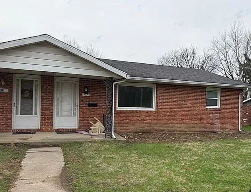 101-103 N Redwood Ln Photo 1