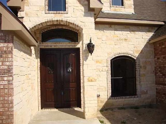 2nd image of 7345 Lisawood Ct