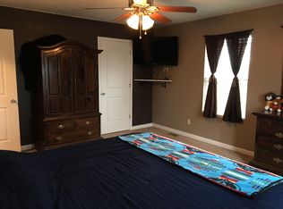 1013 Z And Z Rd, Greenville, IL 62246