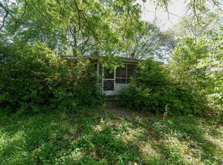 2348 Camelia St, Cayce, SC 29033