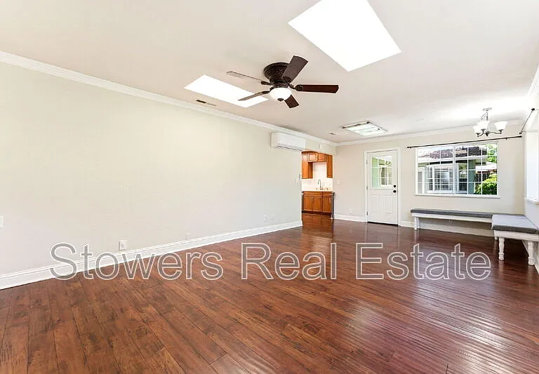 1574 Alpine Dr — Photo 21