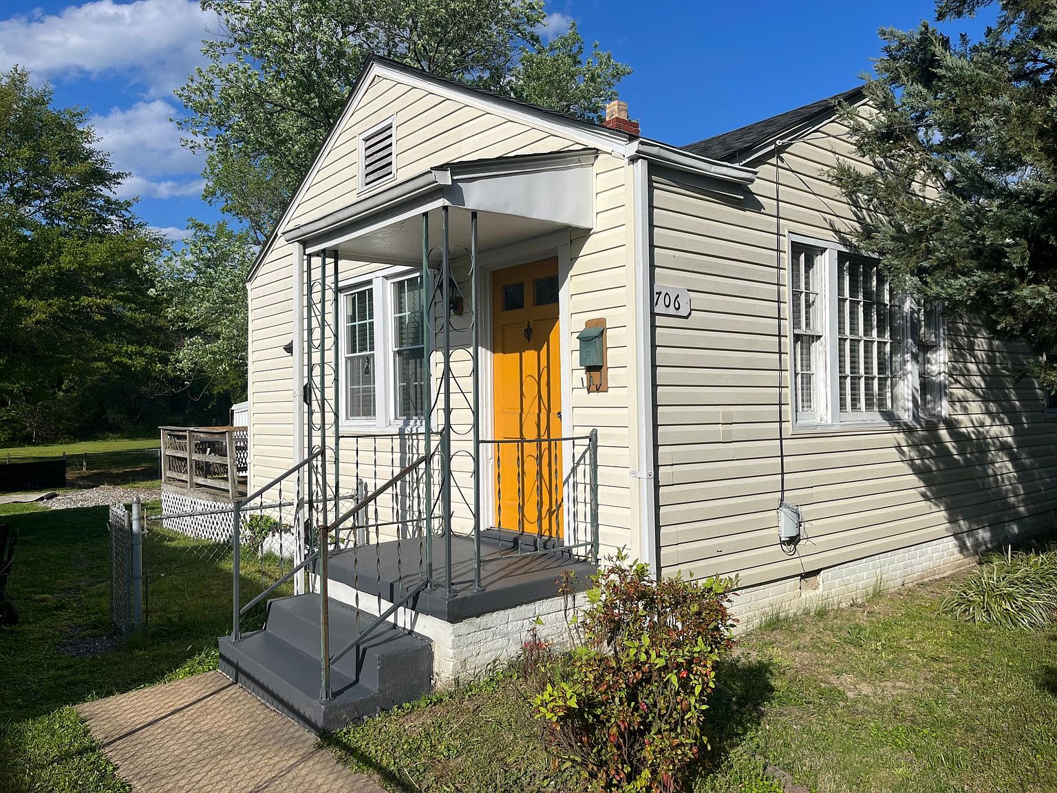 706 Maggie Walker Ave, Richmond, VA 23222 | Zillow