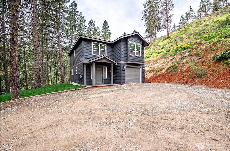 2nd image of 10010 Eagle Creek Road