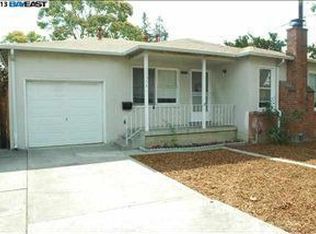 20054 Redwood Rd, Castro Valley, CA 94546