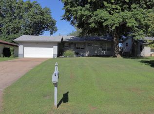 3041 S Ferguson Ave, Springfield, MO 65807