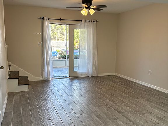 5th image of 2550 SE 15th Ave APT B