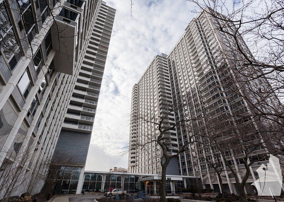 1st image of 4250 N Marine Dr APT 1505