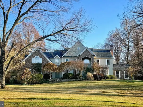 43 Buckman Dr, Newtown, PA 18940