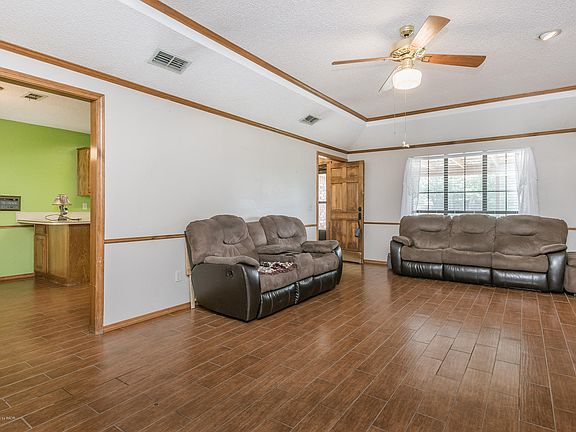 5th image of 5902 Winkler Dr