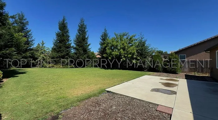 2919 S Tipton St — Photo 6