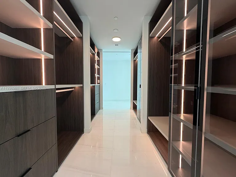 300 Biscayne Boulevard Way #3201 — Photo 11