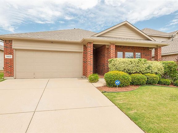 2nd image of 7456 Maroon Dr