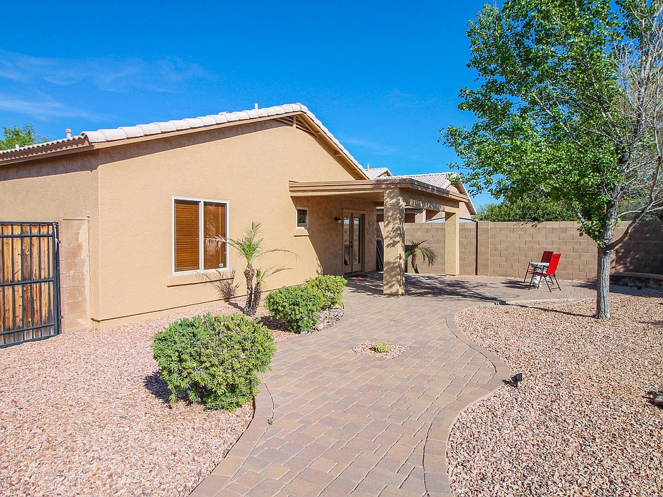 1st image of 1051 E Country Crossing Way