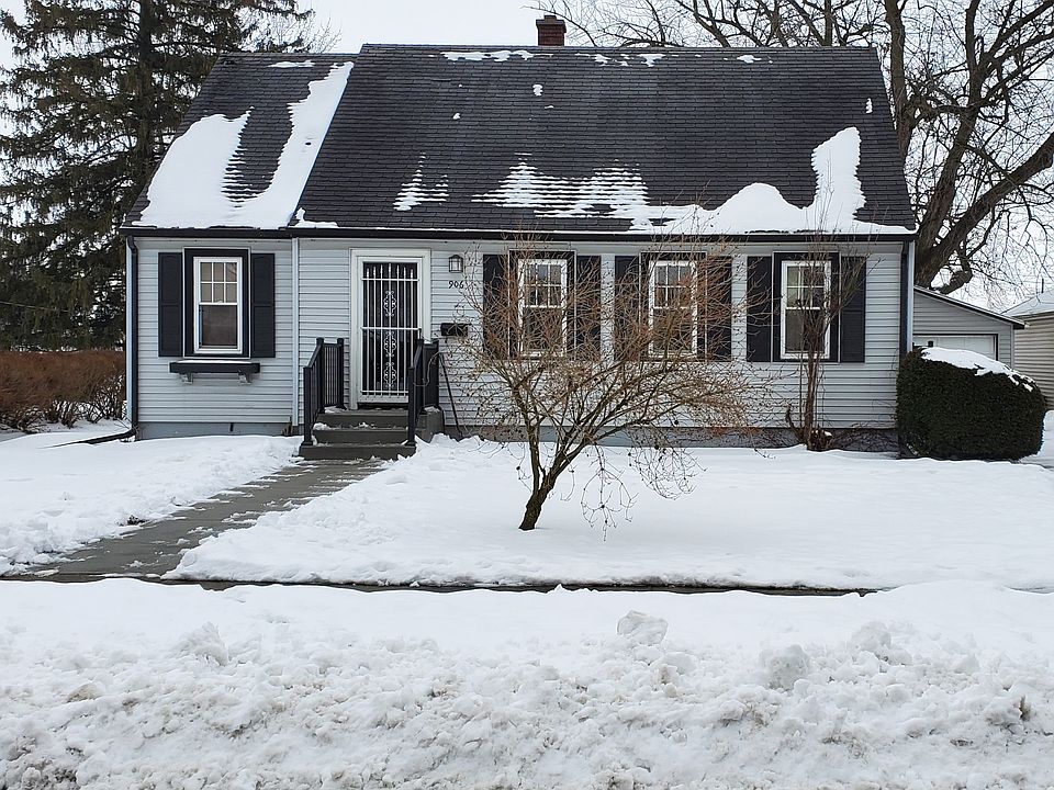 New walkway, stairs, railing