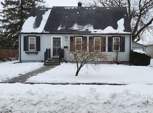 906 2nd Ave, De Witt, IA 52742